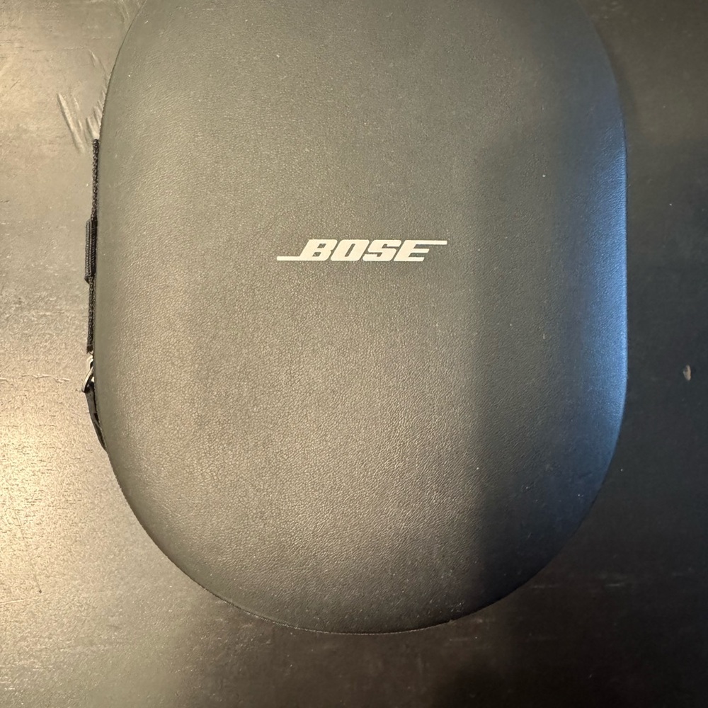 Bose Black Wireless Noise Cancelling Headphones